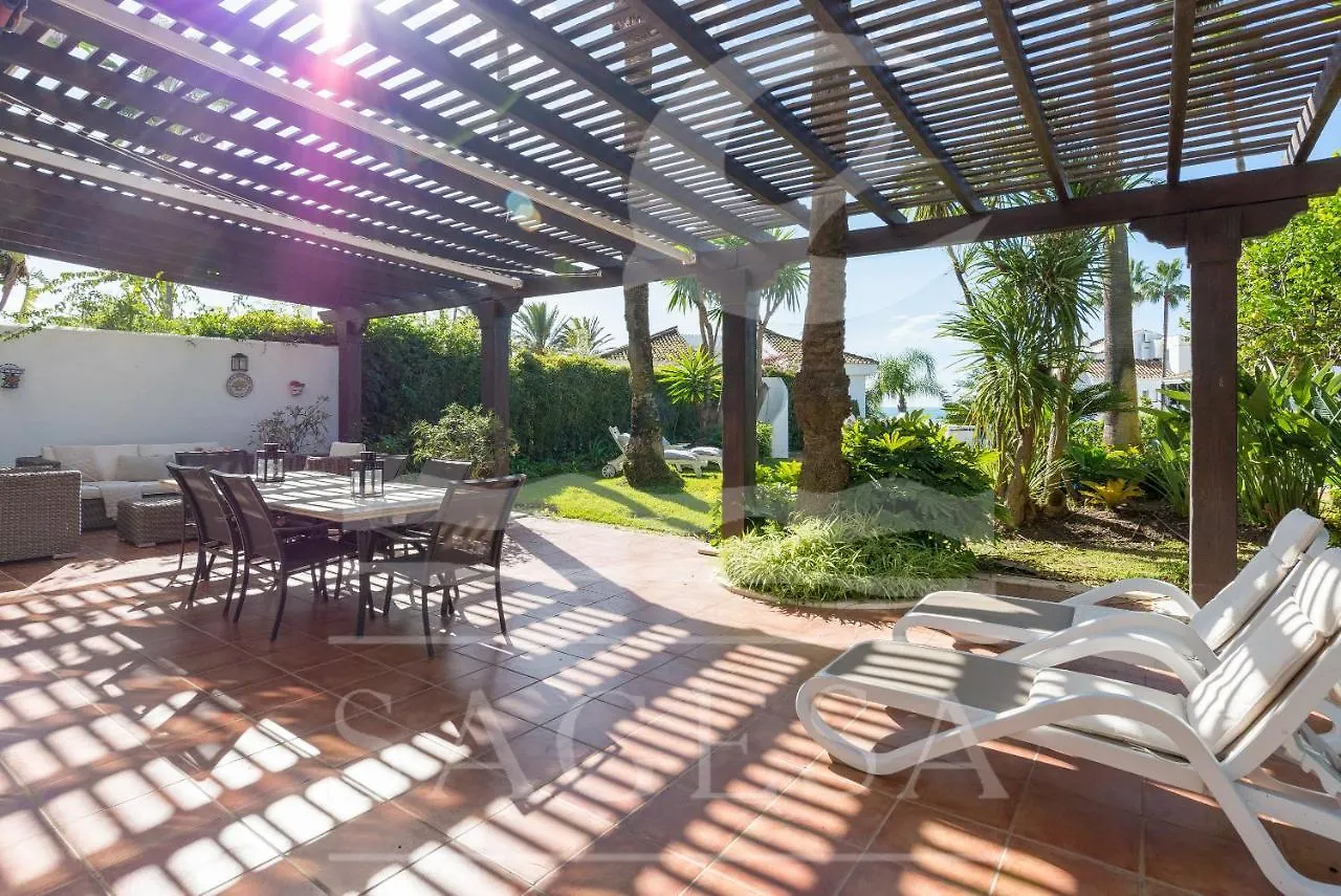 Apartment Jardines De Las Golondrinas Aparthotel Marbella Spain