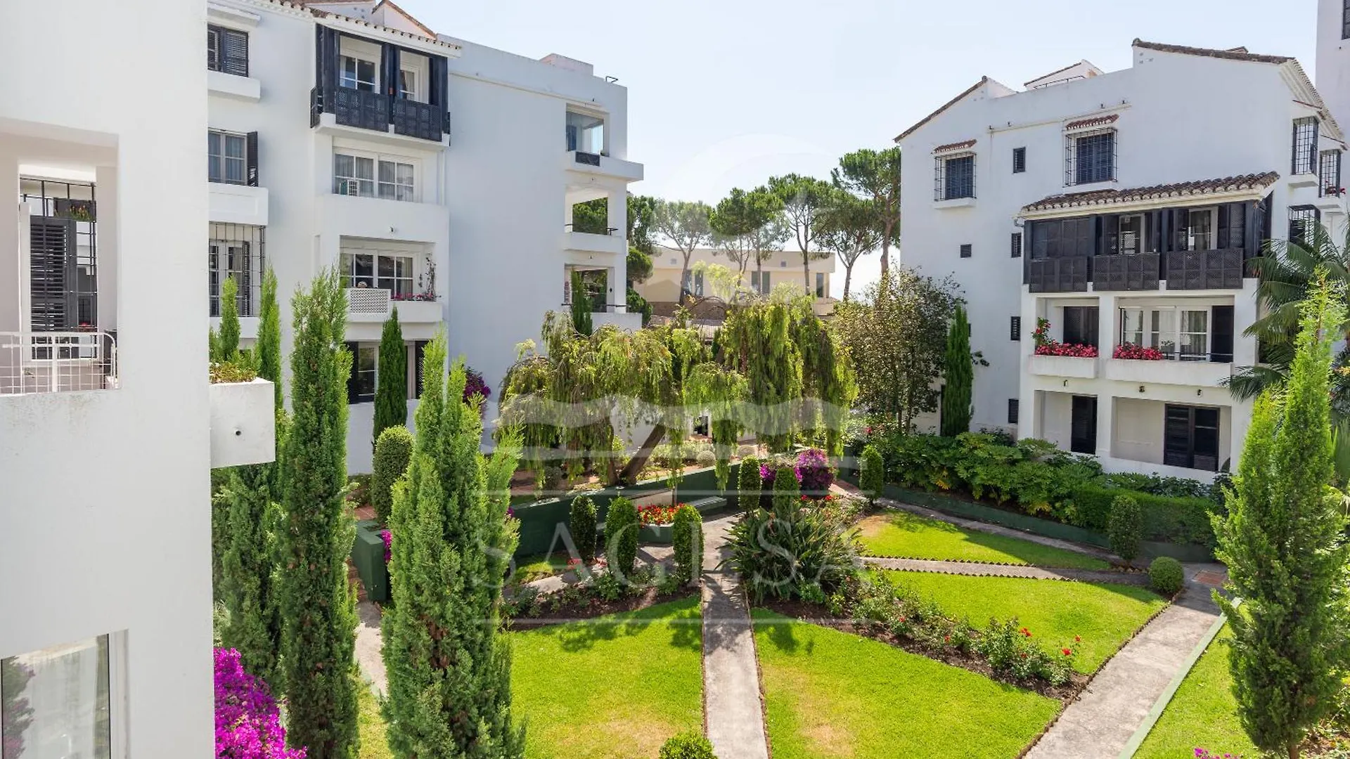 Apartment Jardines De Las Golondrinas Aparthotel Marbella Spain