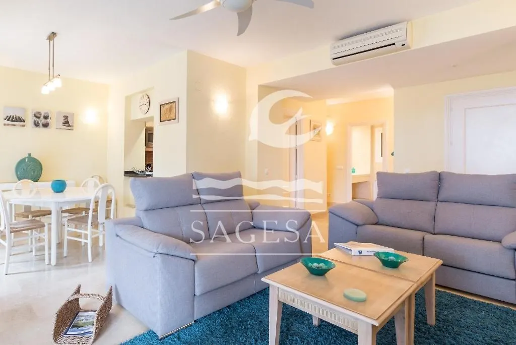 1015 - Jardines Golondrinas - Three Bedrooms Apartment Lake View 0*, Marbella Spain