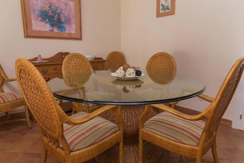 Jardines De Las Golondrinas Marbella Apartment