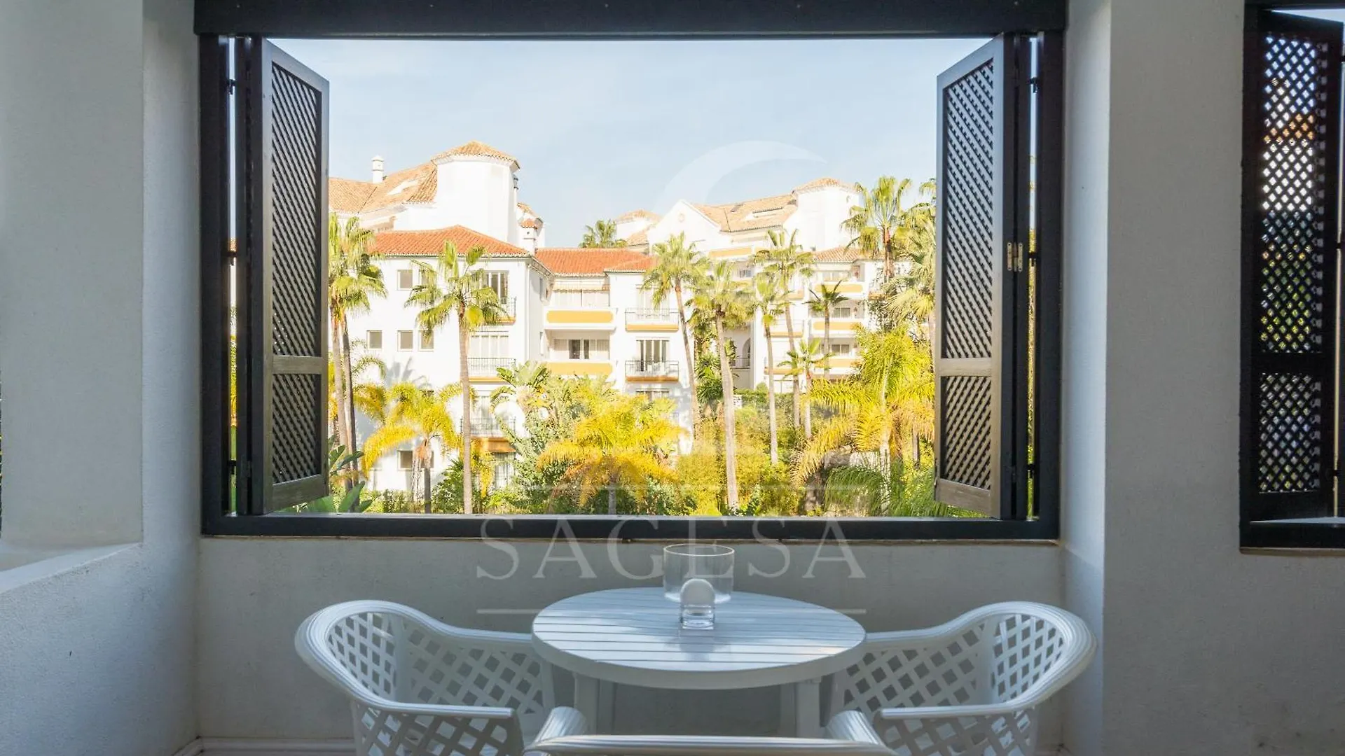 Jardines De Las Golondrinas Aparthotel Marbella