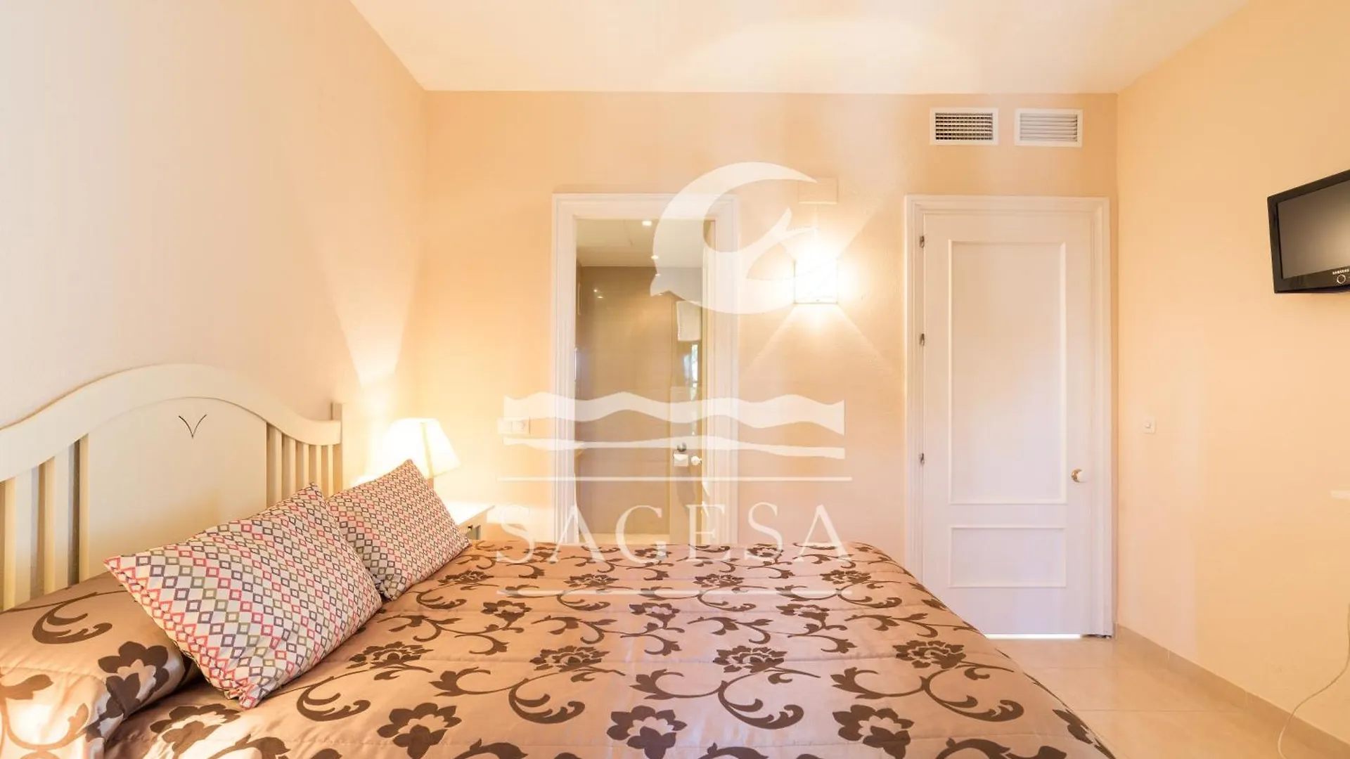 Apartment Jardines De Las Golondrinas Marbella Spain